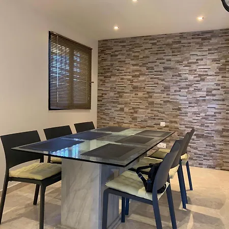 Luxury Atico Duplex Apartmán Estepona
